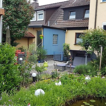 Ferienwohnung In Gartenlandschaft Касел Екстериор снимка
