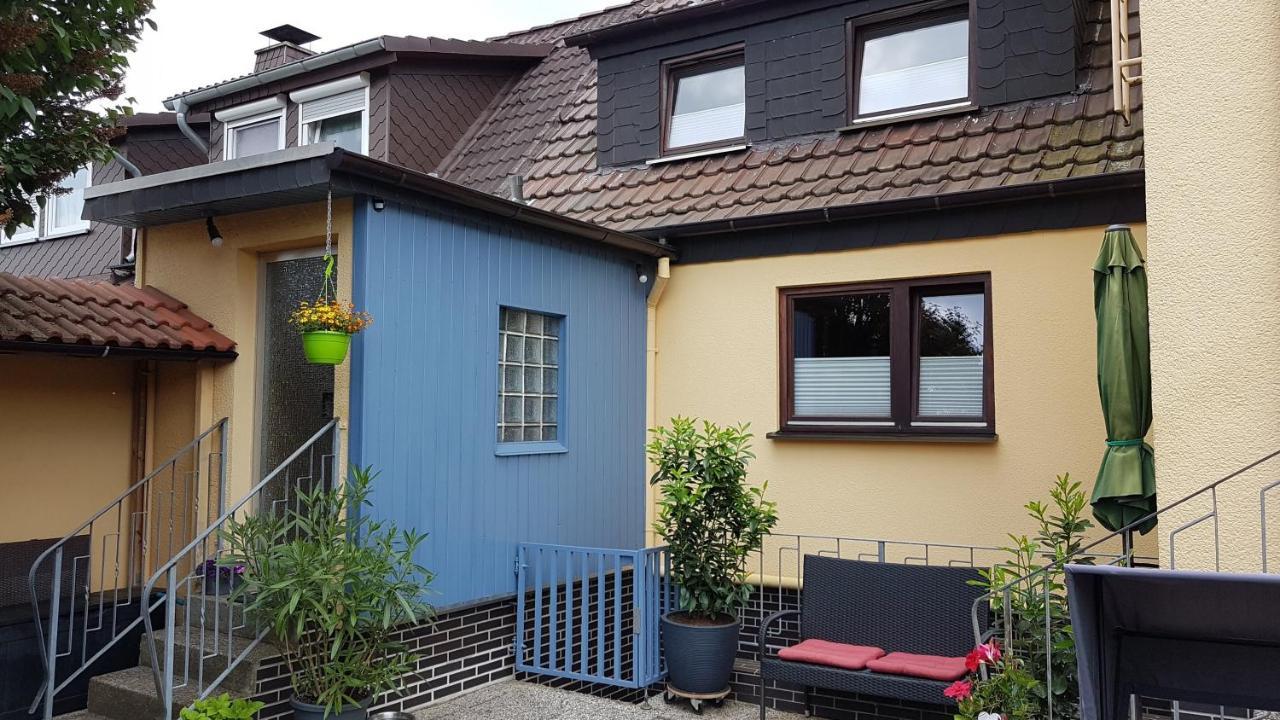 Ferienwohnung In Gartenlandschaft Касел Екстериор снимка