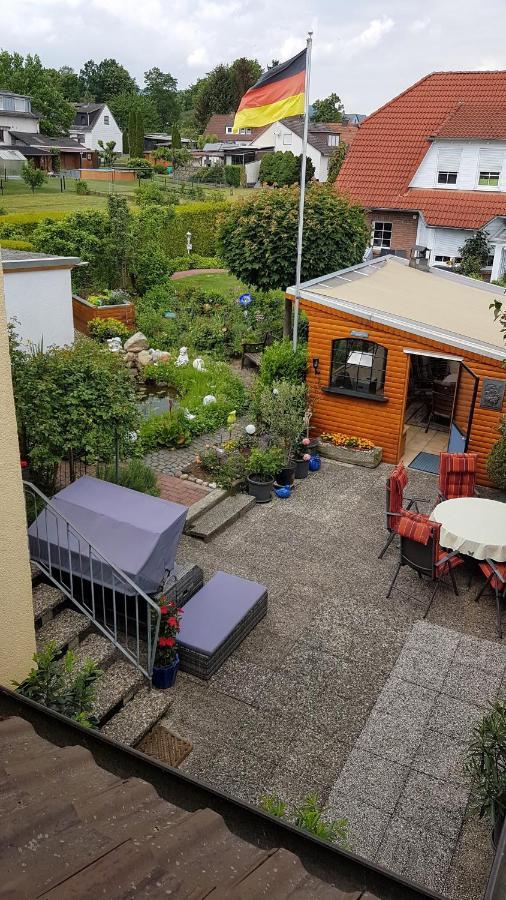 Ferienwohnung In Gartenlandschaft Касел Екстериор снимка